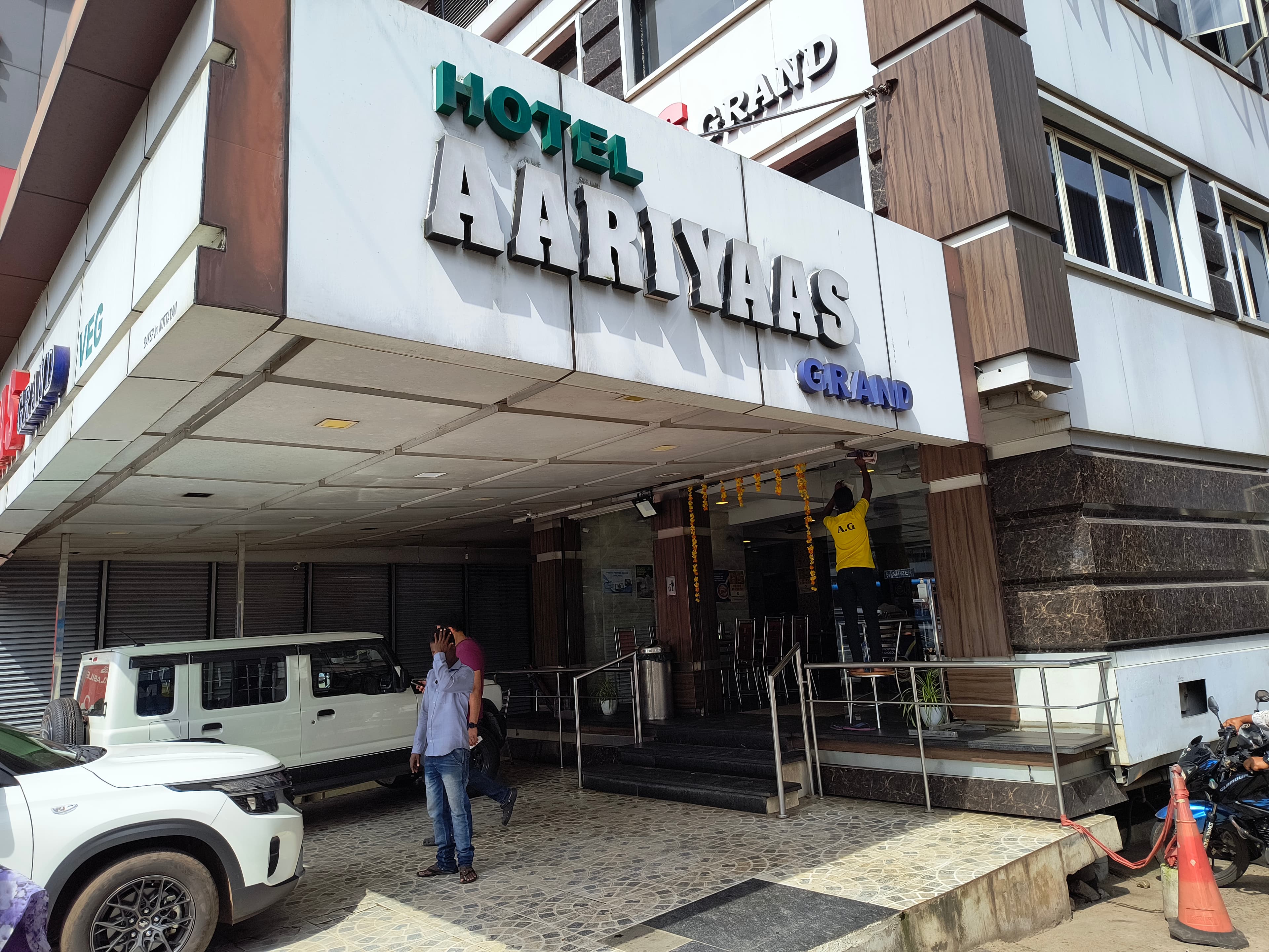 Hotel Aaryaas Grand
