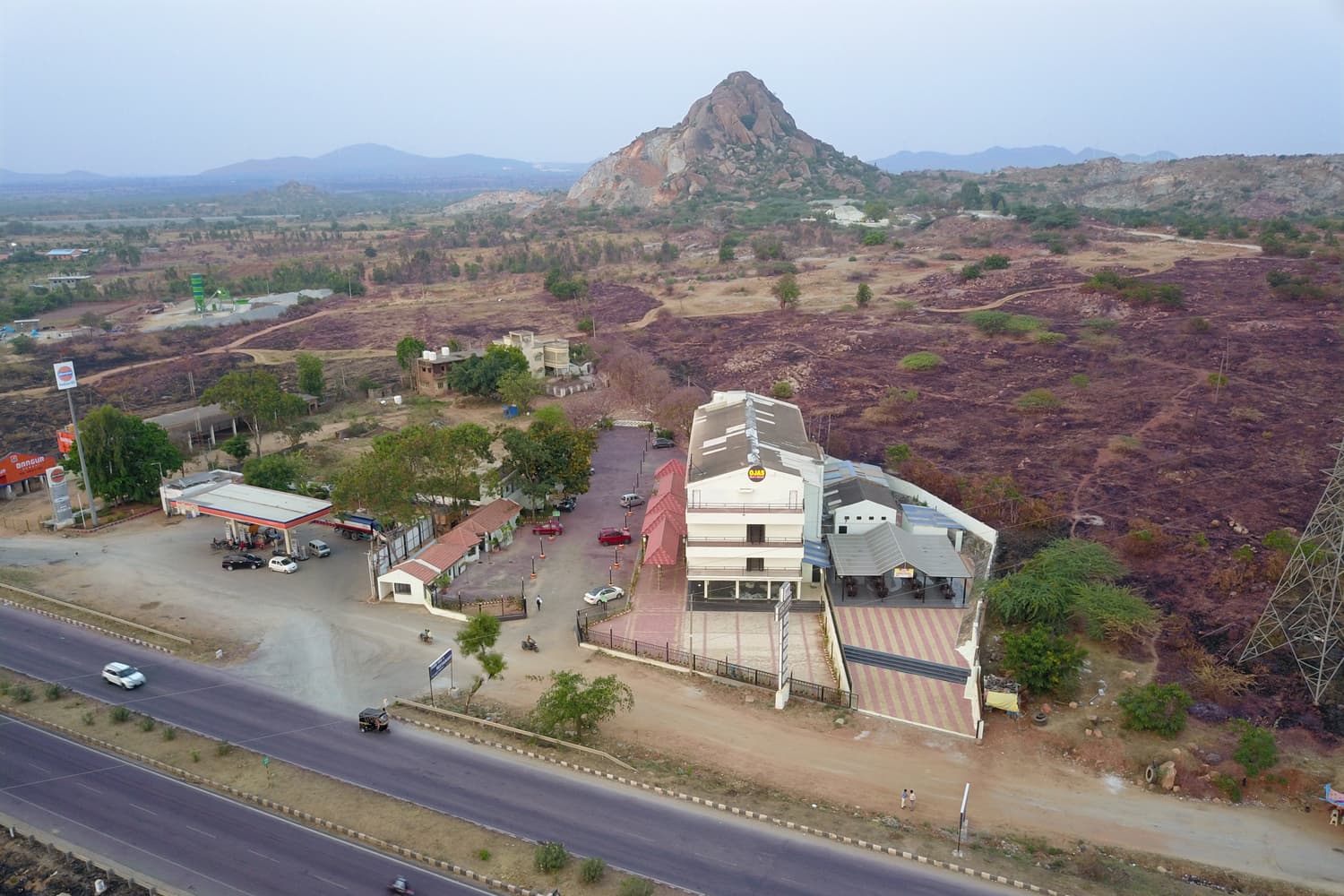 Hotel Ojas By Ideal Yatri Niwas