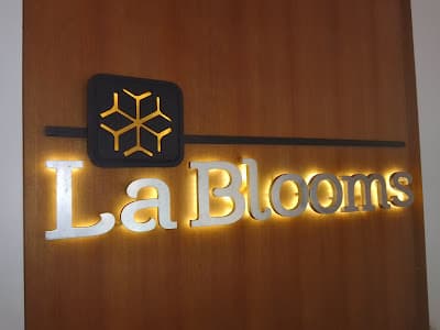 La Blooms Resort