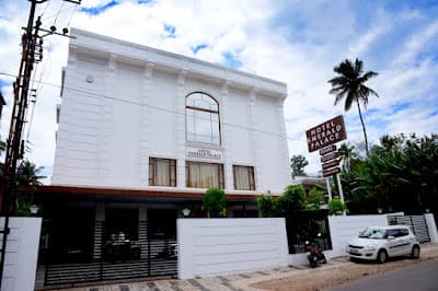 Hotel Emerald Palace