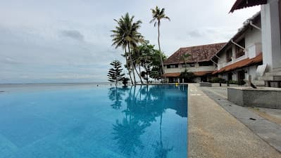 Lemon Tree Vembanad Lake Resort,
