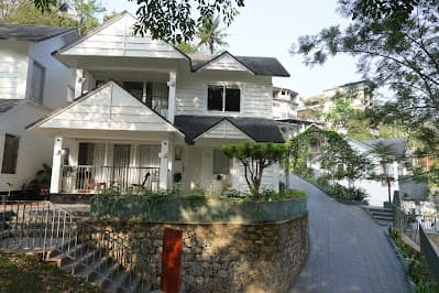 Eden Woods Resorts & Spa 