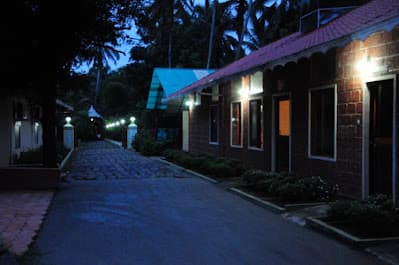 Rayirath Heritage Ayur Resort