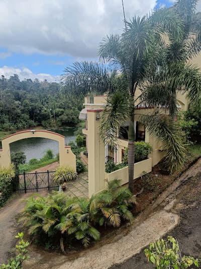 Vista Del Lago