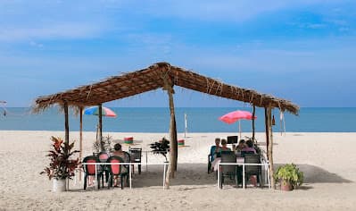 Sea Lap Beach Restaurant