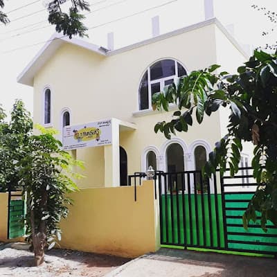 Li'l Munchkins Daycare & Preschool
