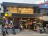 Papa Saro Restaurant & Cafe