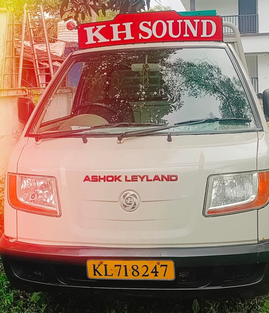 K H LIGHT & SOUNDS