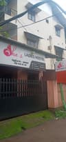 She's Ladies Hostel
