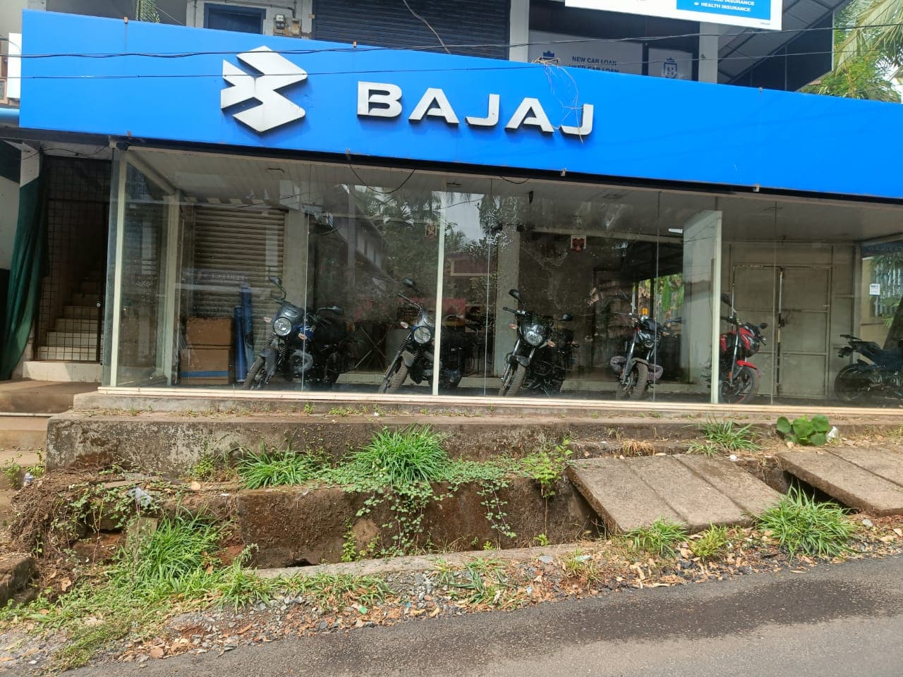  KVR BAJAJ Automobiles 