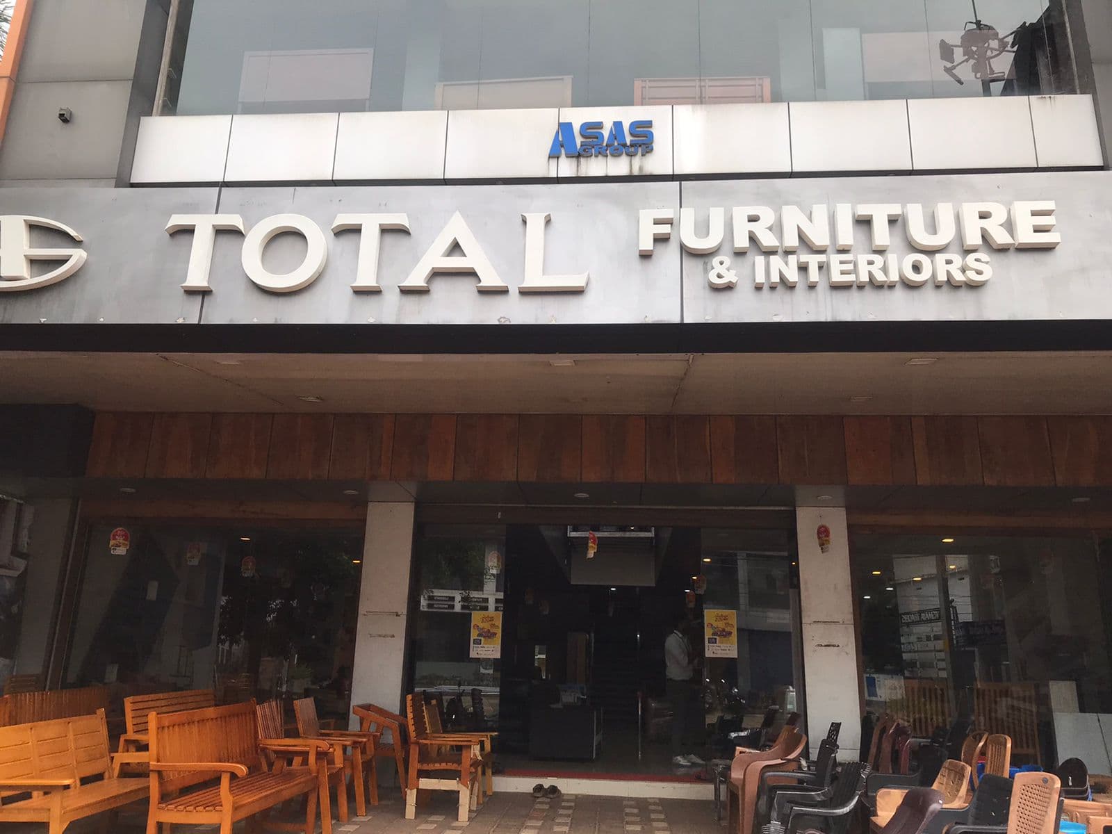 TOTAL FURNITURE & INTERIORS