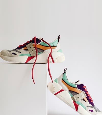 Diya Footwear