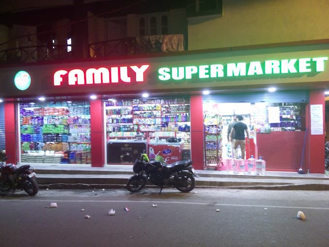 Family Super Market