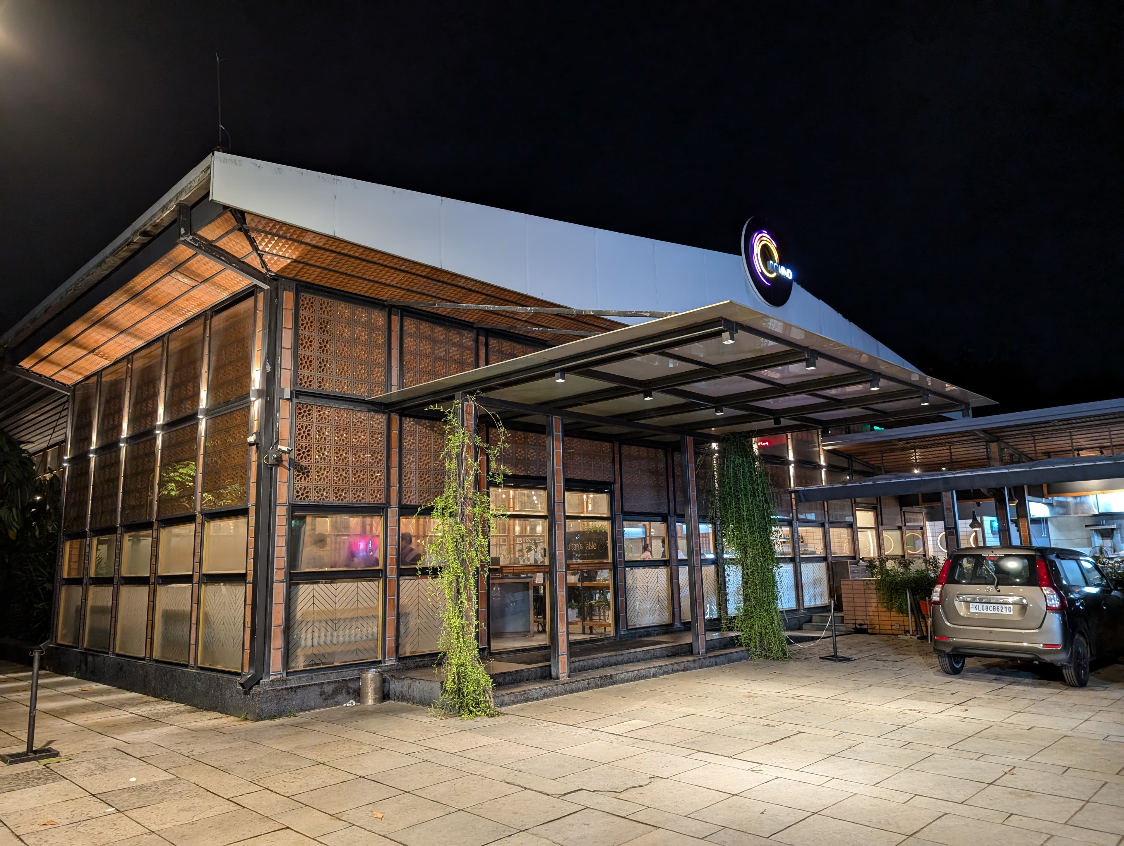 Round The Global Diner