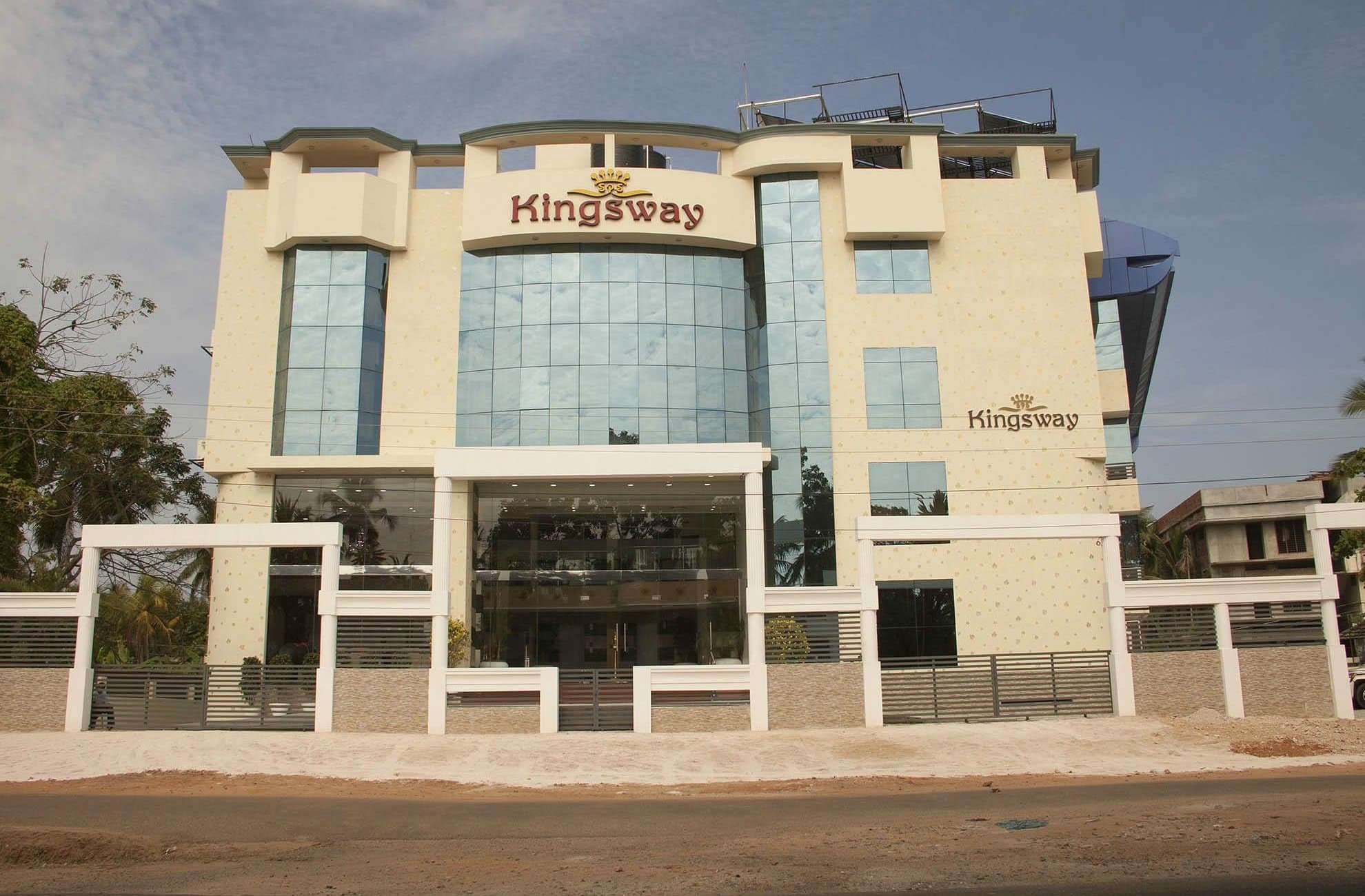 Hotel SPS Kingsway
