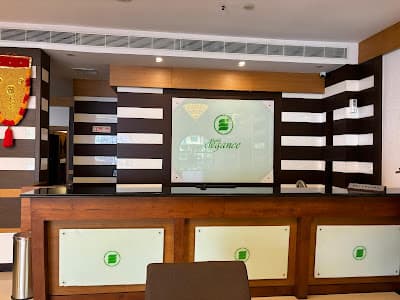 Hotel Elegance, Ernakulam