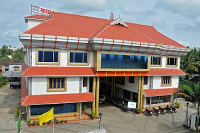 Issacs Hotel Regency