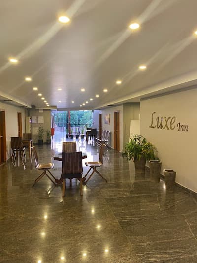 Luxe Inn