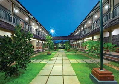 Green Planet Hotel