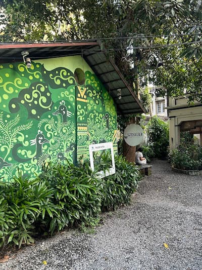 Cafe Sarwaa