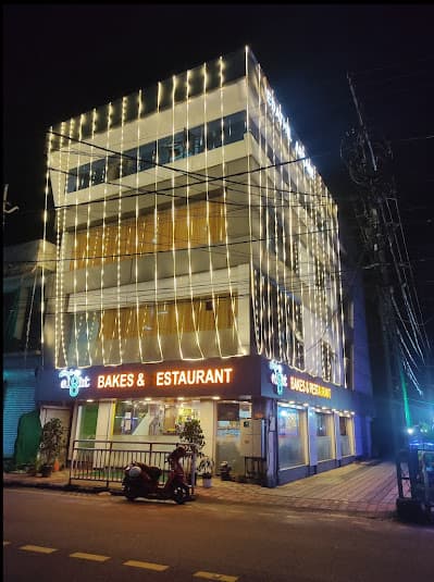 Cafe Eight Bakes & Restaurant