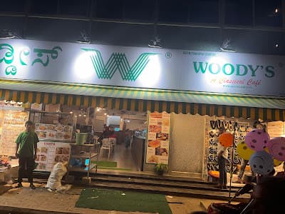 Woody's