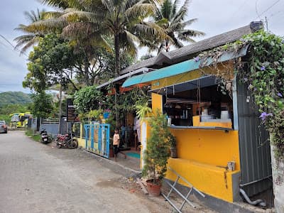 TUSKER CAF'E