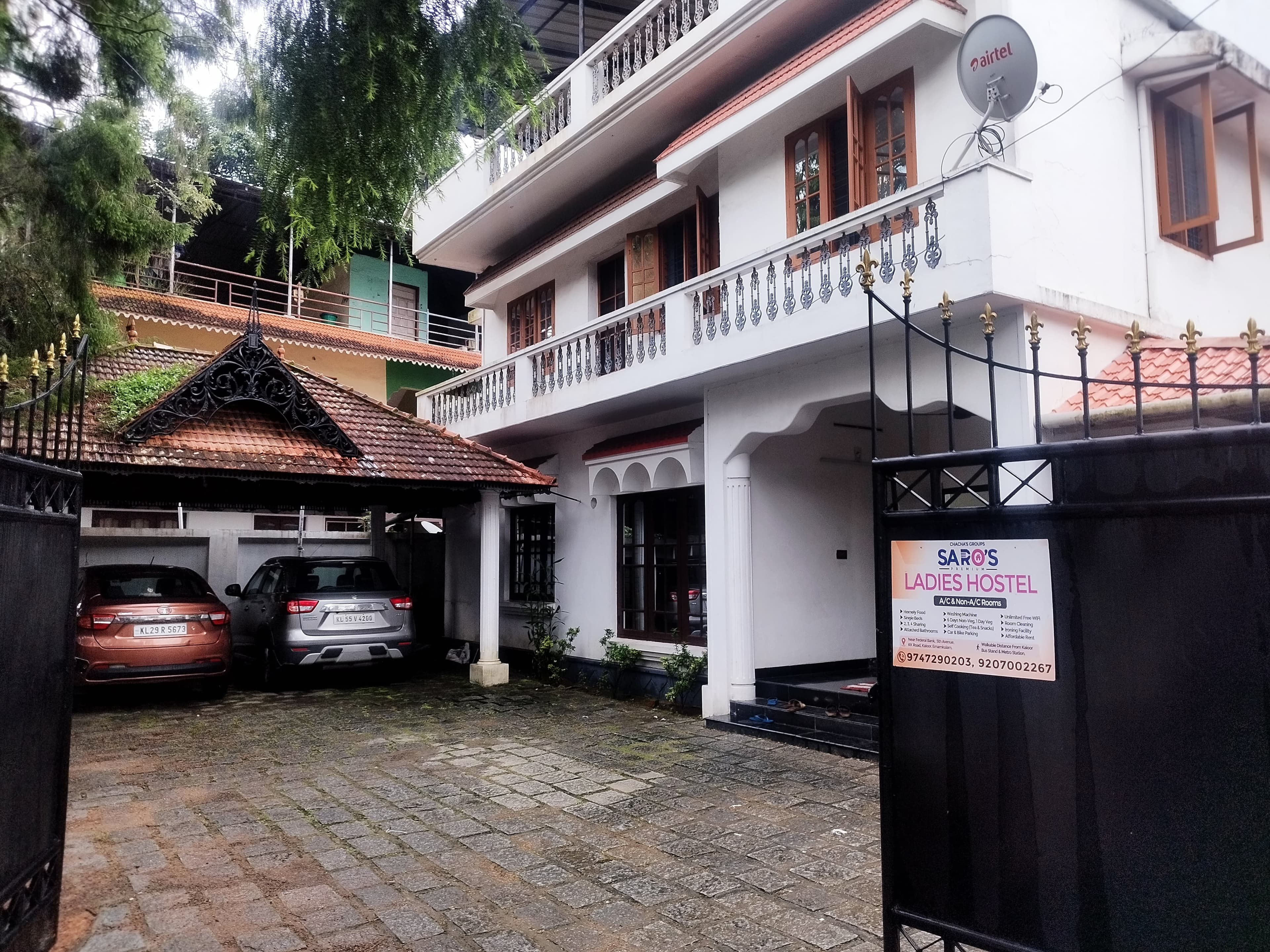 Saro's Premium Ladies Hostel