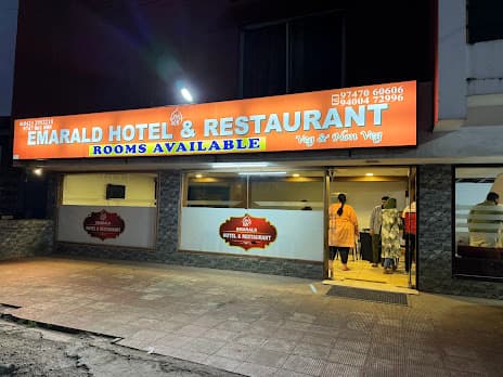 New Emerald Hotel